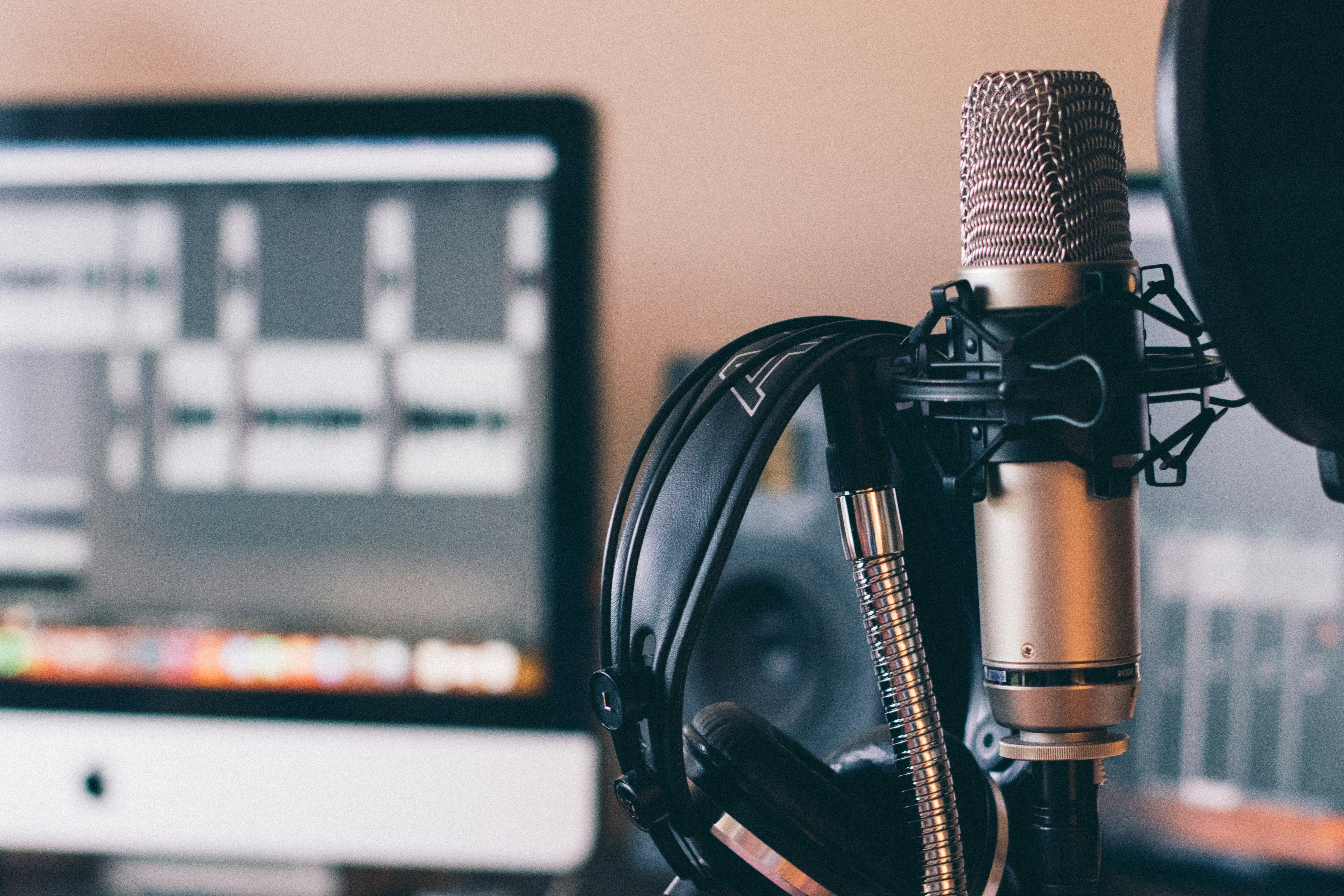 Comment révolutionner votre communication digitale grâce aux podcasts ?
